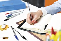 Stylo bille BIC Cristal Medium noir boîte 90+10 gratuits-3